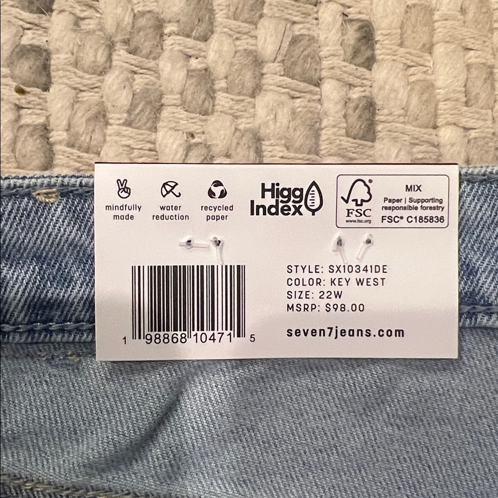 Seven7 Women's High Rise Fitted Waist Loose Fit 5 Pocket Straight Jean 22W - Picture 9 of 9